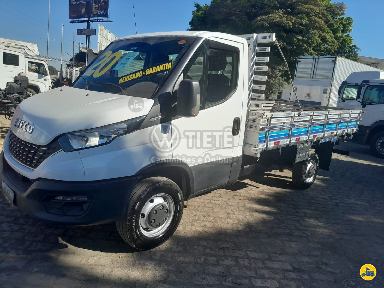 CAMINHAO IVECO DAILY 35-150 Carga Seca 3/4 4x2 Tiete Caminhões - Volkwagem SAO PAULO SÃO PAULO SP